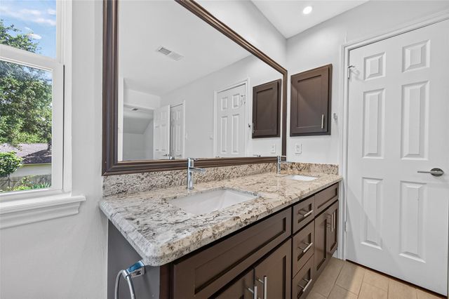 11315 Olympia Drive, Houston, TX 77077
