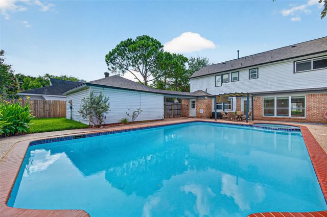 11315 Olympia Drive, Houston, TX 77077