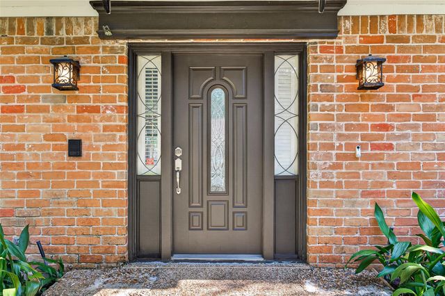 11315 Olympia Drive, Houston, TX 77077