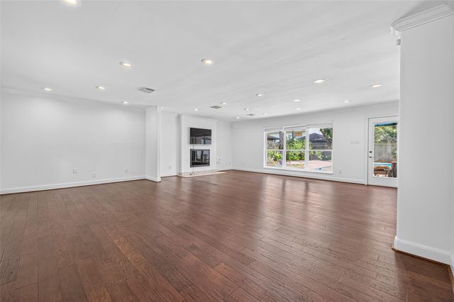 11315 Olympia Drive, Houston, TX 77077