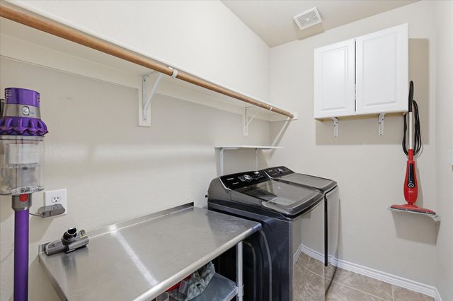 7608 Hinkley Oak Drive, Denton, TX 76208
