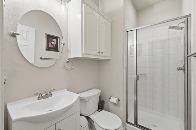 7608 Hinkley Oak Drive, Denton, TX 76208
