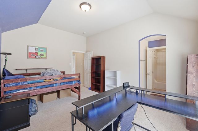 7608 Hinkley Oak Drive, Denton, TX 76208