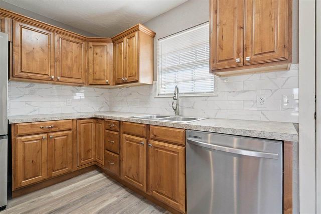 4428 Baltimore, Lawton, OK 73505