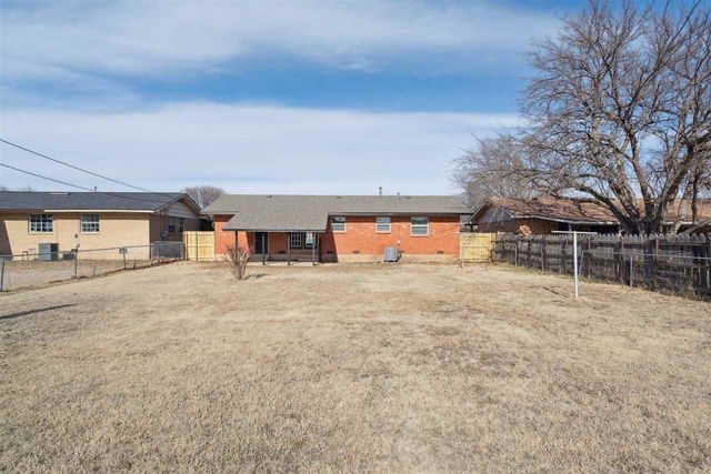 4428 Baltimore, Lawton, OK 73505