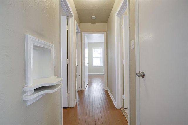 1029 Hickory Lane, Oklahoma City, OK 73110