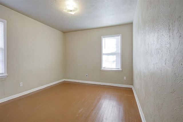 1029 Hickory Lane, Oklahoma City, OK 73110