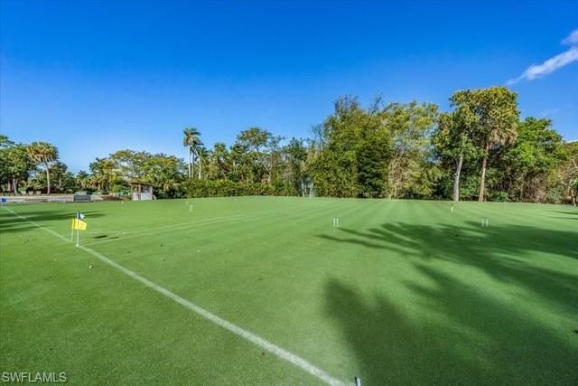 105 Clubhouse LN 389, Naples, FL 34105