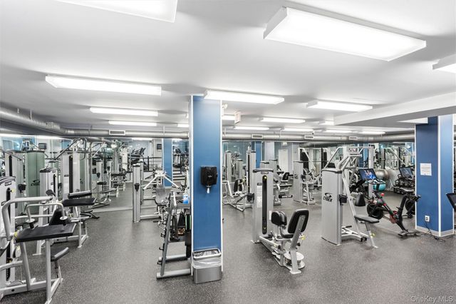 1815 215th Street 6C, Bayside, NY 11360