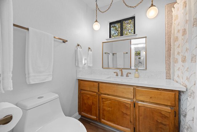 11700 Quail Rd, Auburn, CA 95602