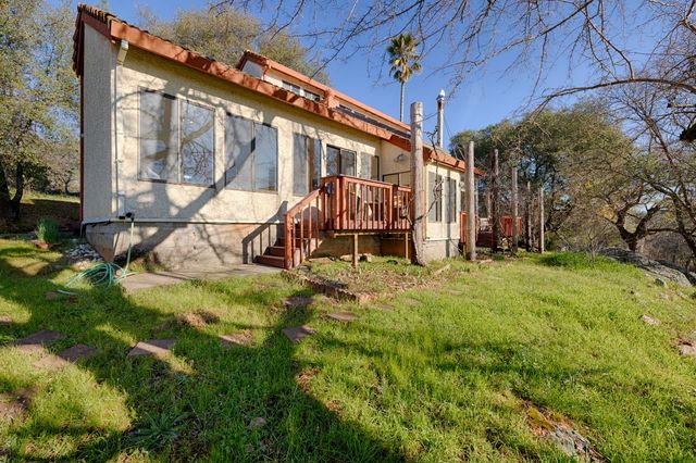 11700 Quail Rd, Auburn, CA 95602