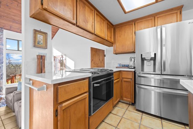 11700 Quail Rd, Auburn, CA 95602