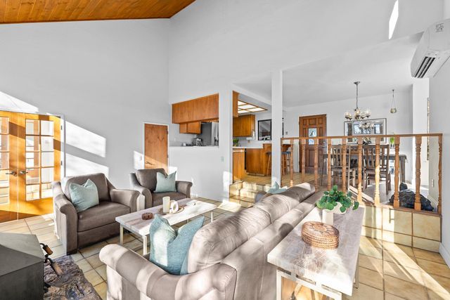 11700 Quail Rd, Auburn, CA 95602