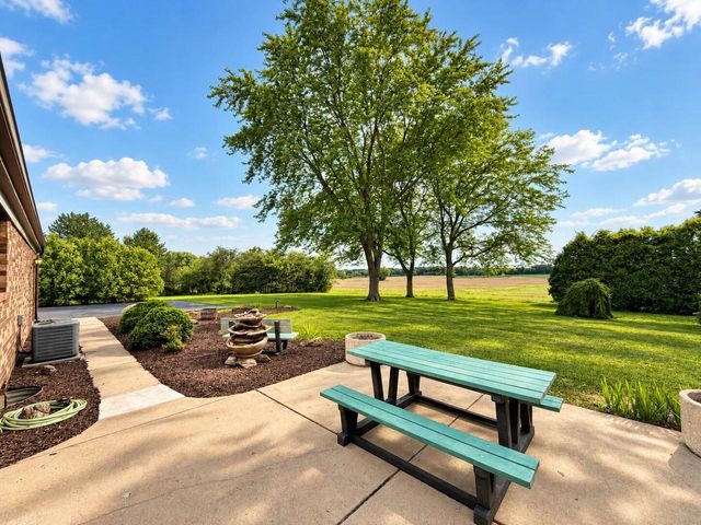 4938 Raynor AVENUE, Franksville, WI 53126