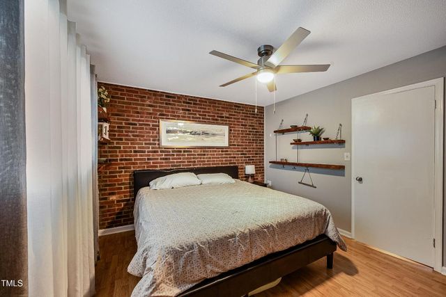 807 W Trinity Avenue 232, Durham, NC 27701