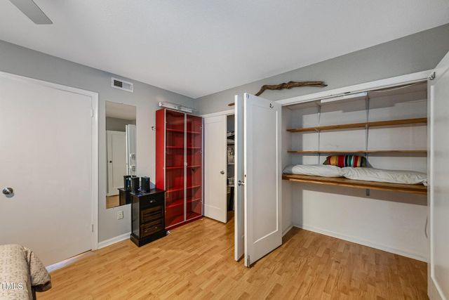 807 W Trinity Avenue 232, Durham, NC 27701