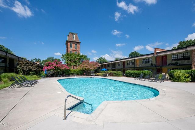 807 W Trinity Avenue 232, Durham, NC 27701