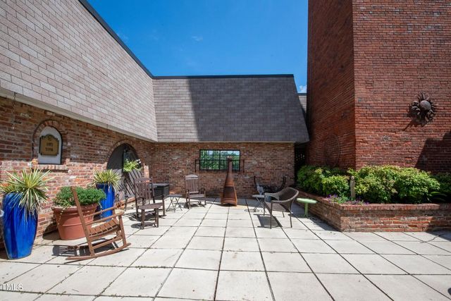 807 W Trinity Avenue 232, Durham, NC 27701