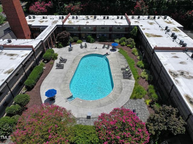 807 W Trinity Avenue 232, Durham, NC 27701