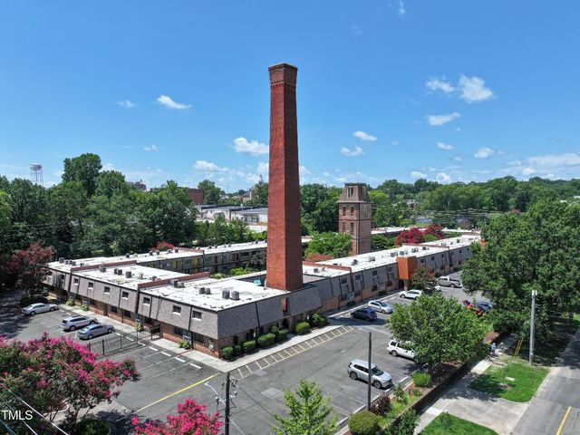 807 W Trinity Avenue 232, Durham, NC 27701