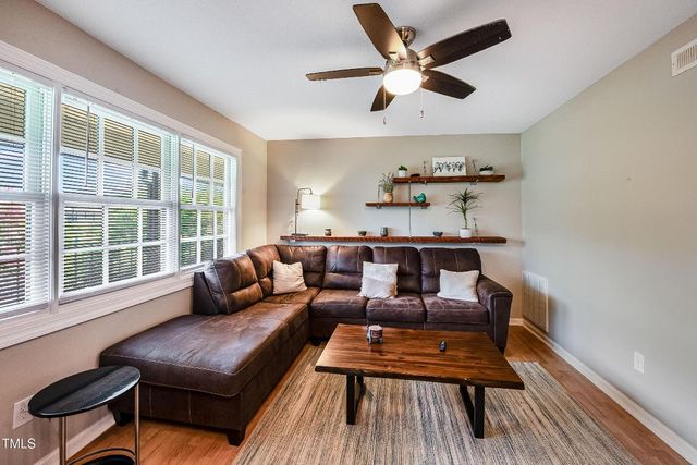 807 W Trinity Avenue 232, Durham, NC 27701