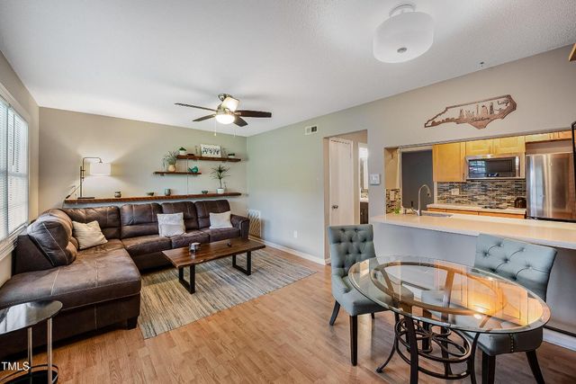 807 W Trinity Avenue 232, Durham, NC 27701