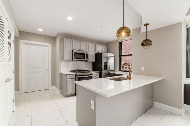 50 W Broad Street, 2101, Columbus, OH 43215