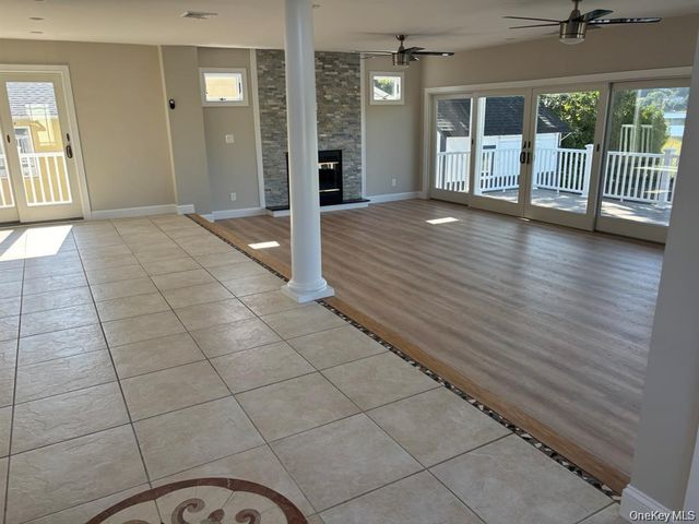 35 Adams Avenue, Bayville, NY 11709