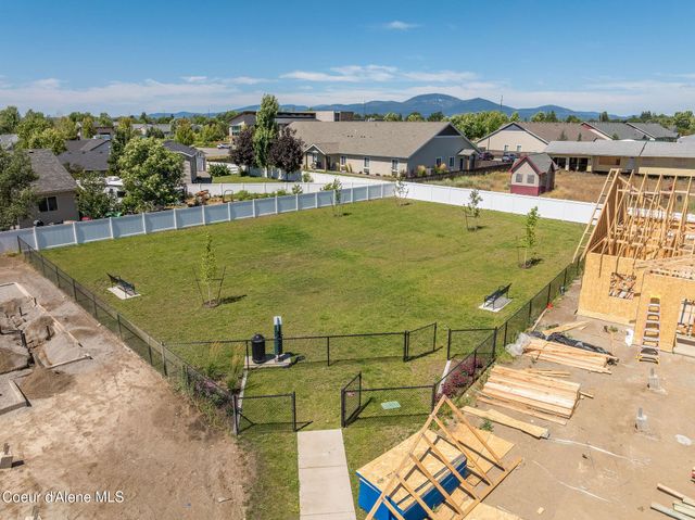 7773 N Mocha Lp, Coeur D'alene, ID 83815