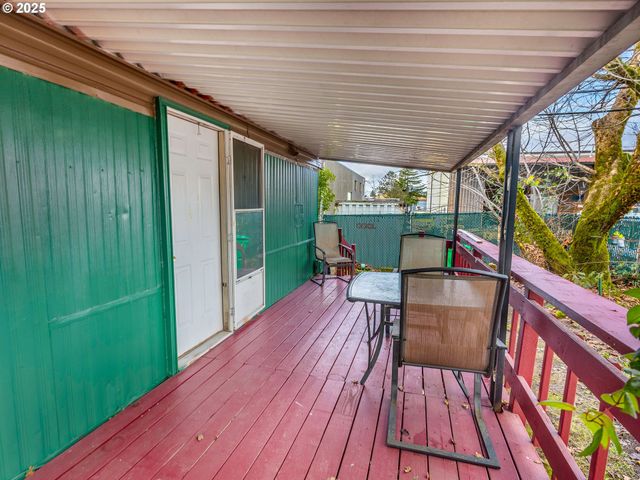 10701 Se HWY 212 13, Clackamas, OR 97015