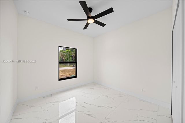 2602 E 2nd st, Lehigh Acres, FL 33936