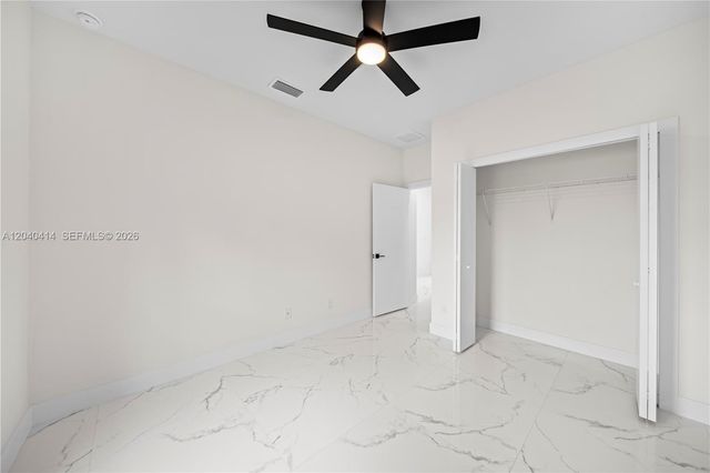 2602 E 2nd st, Lehigh Acres, FL 33936
