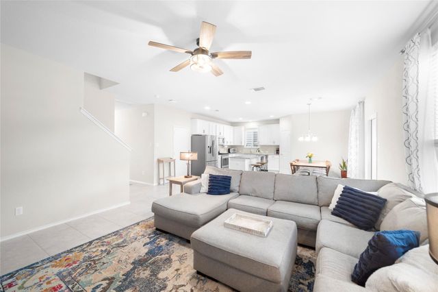 263 Beechnut DR, Buda, TX 78610