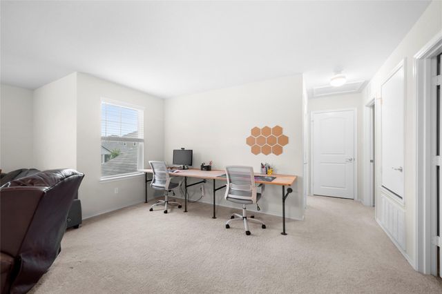 263 Beechnut DR, Buda, TX 78610