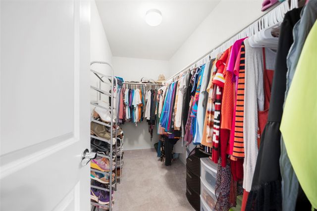 263 Beechnut DR, Buda, TX 78610