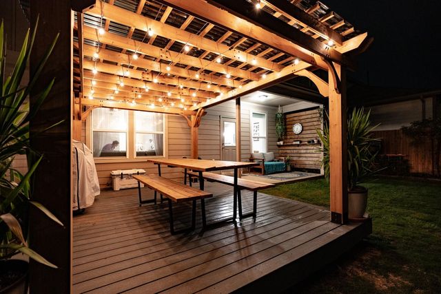 263 Beechnut DR, Buda, TX 78610