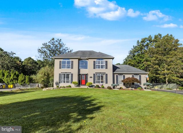 611 WINTERBERRY BLVD, Jackson Township, NJ 08527