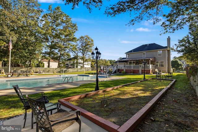 611 WINTERBERRY BLVD, Jackson Township, NJ 08527