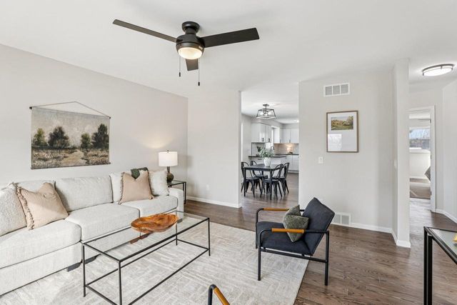 2 Hallows Circle, Madison, WI 53704