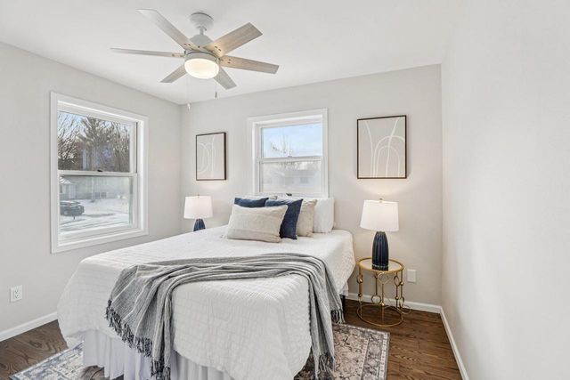 2 Hallows Circle, Madison, WI 53704