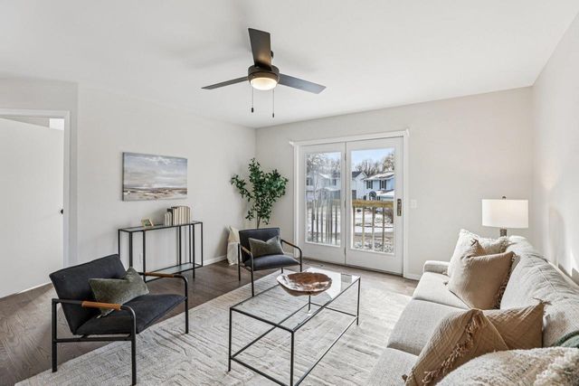 2 Hallows Circle, Madison, WI 53704