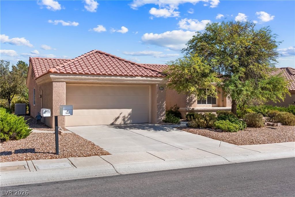 9408 Yucca Blossom Drive, Las Vegas, NV 89134 — photo 2