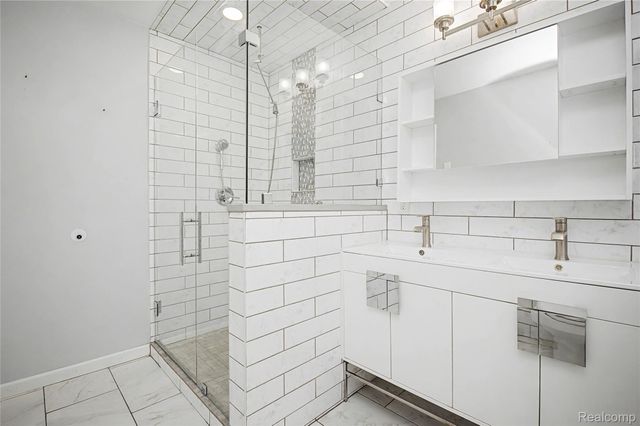 6380 Wellesley Terrace, Village Of Clarkston, MI 48346