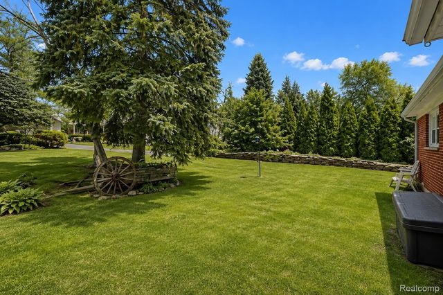 6380 Wellesley Terrace, Village Of Clarkston, MI 48346