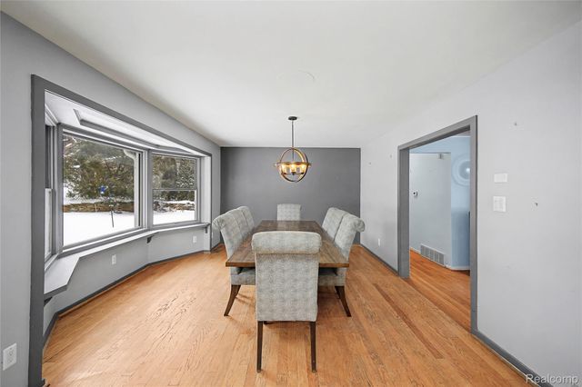 6380 Wellesley Terrace, Village Of Clarkston, MI 48346