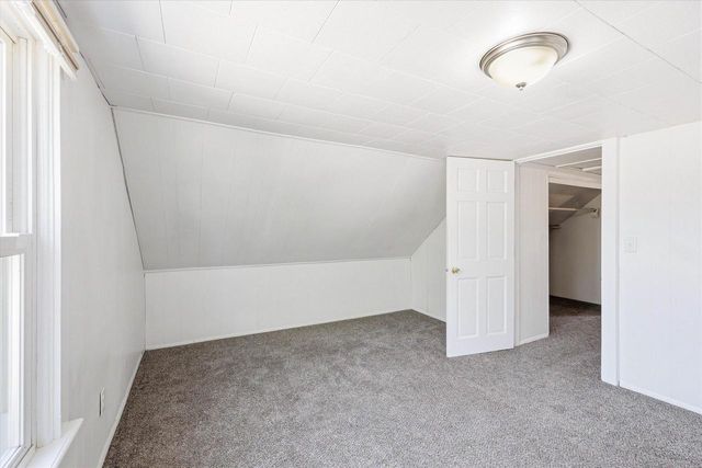 755 GROVE STREET, Oshkosh, WI 54901