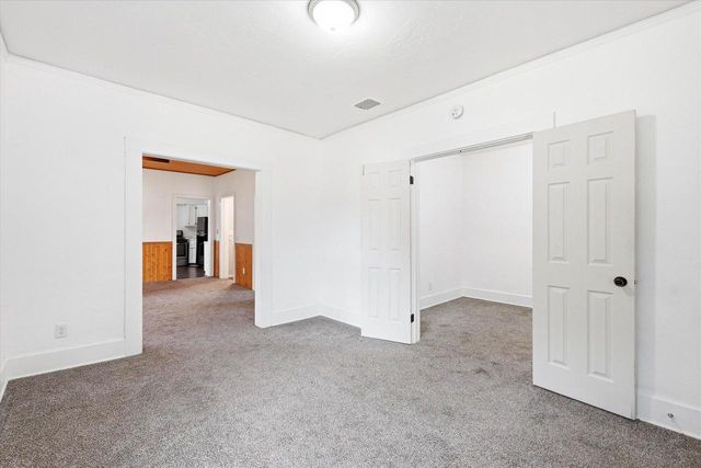 755 GROVE STREET, Oshkosh, WI 54901