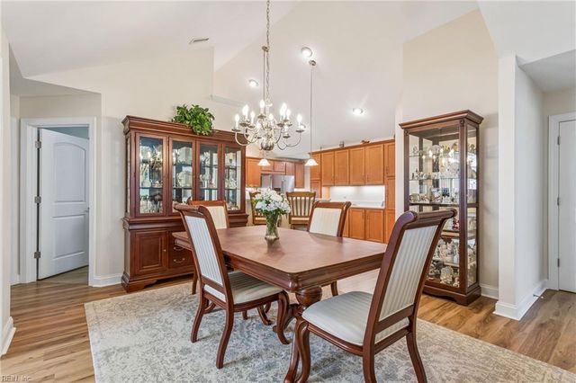 122 Garman LOOP, Yorktown, VA 23690