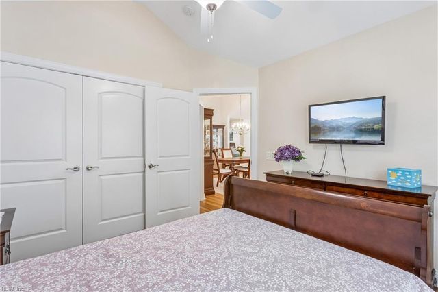 122 Garman LOOP, Yorktown, VA 23690