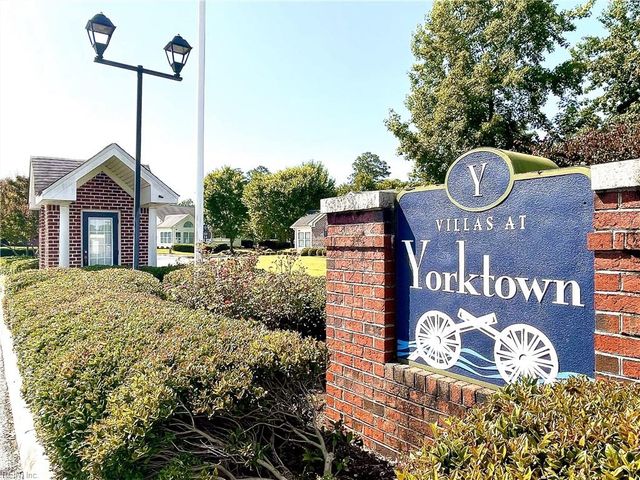 122 Garman LOOP, Yorktown, VA 23690